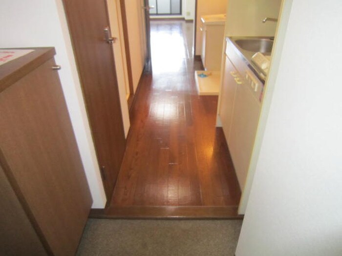物件内観写真7　(廊下)