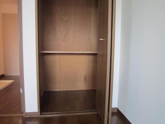 物件内観写真14　(収納)