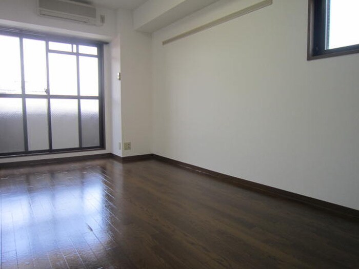 物件内観写真15　(居室)