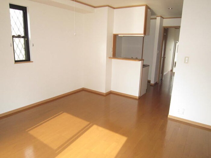 物件内観写真5　(居室)