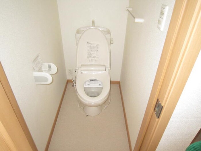 物件内観写真10　(トイレ)