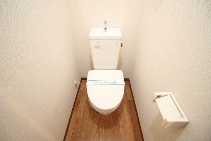 物件内観写真12　(トイレ)