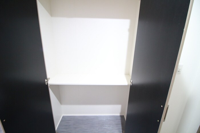 物件内観写真10　(収納)