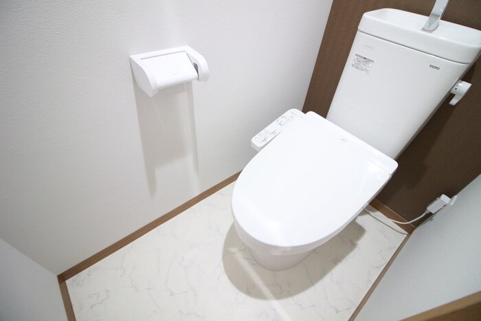 物件内観写真14　(トイレ)