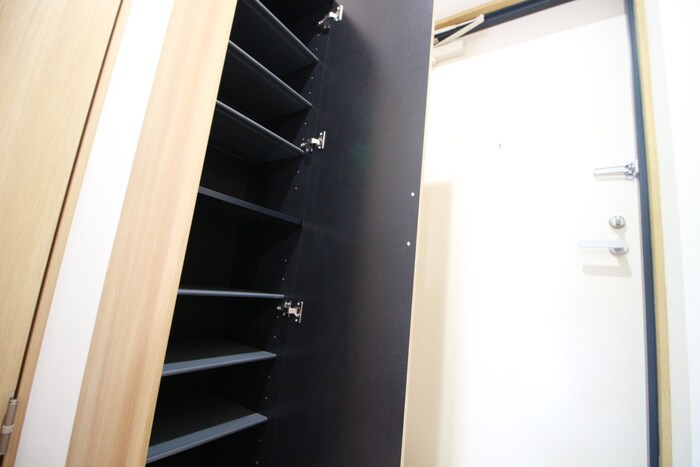 物件内観写真18　(靴箱)