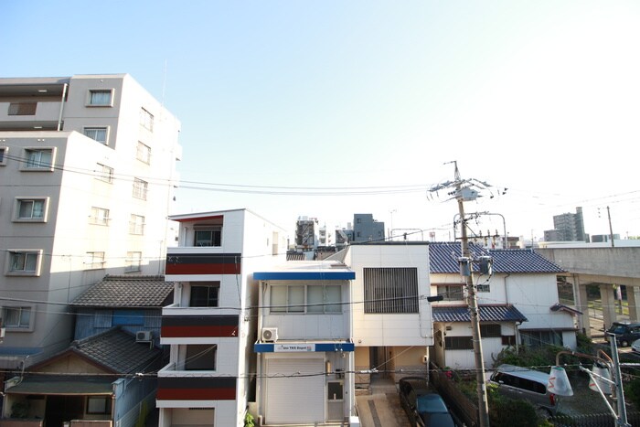 物件内観写真20　(室内からの展望)