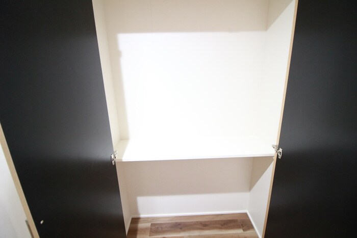 物件内観写真21　(収納)