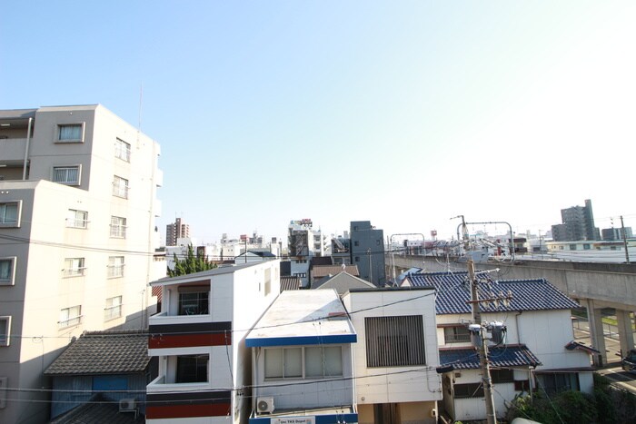 物件内観写真21　(玄関)