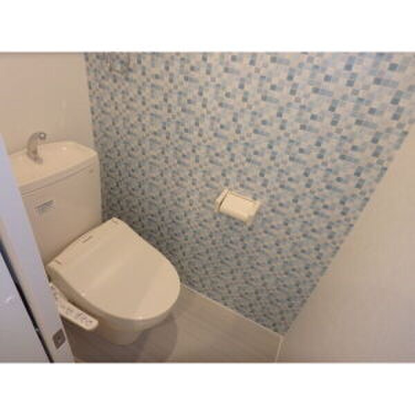 物件内観写真10　(トイレ)