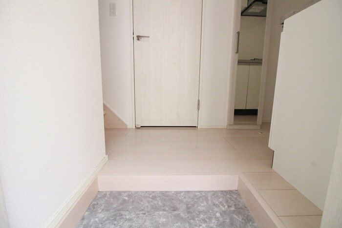 物件内観写真18　(洗濯機置場)