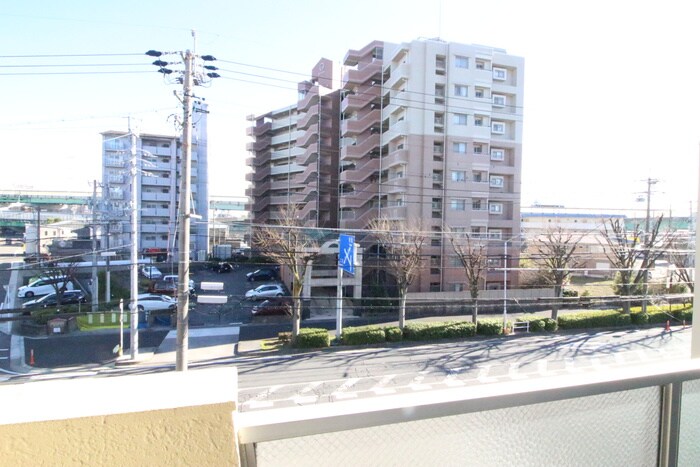 物件内観写真15　(室内からの展望)