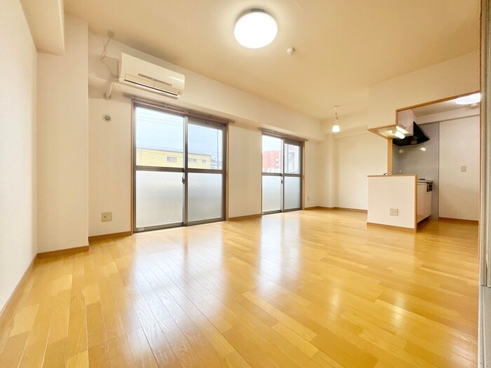 物件内観写真7　(居室)