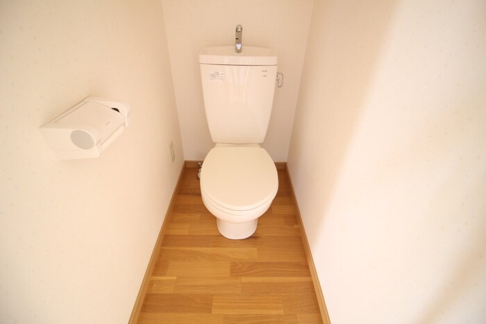 物件内観写真10　(トイレ)