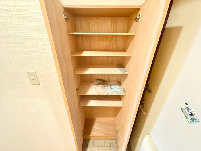 物件内観写真16　(靴箱)