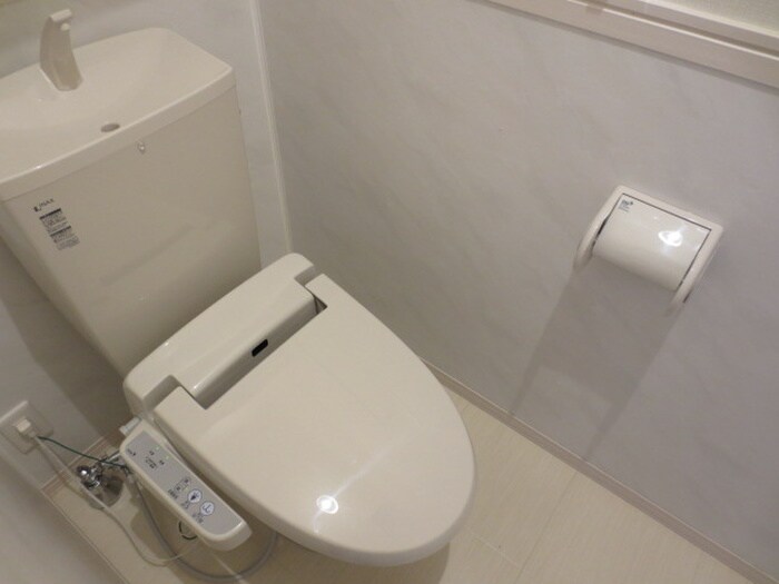 物件内観写真12　(トイレ)