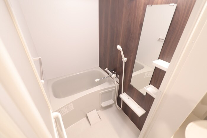 物件内観写真13　(バス／シャワールーム等)