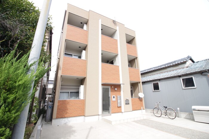 物件外観写真3　(外観写真)