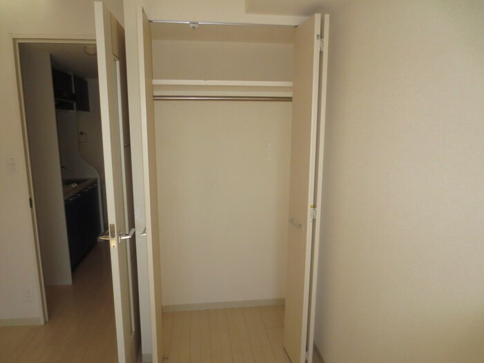 物件内観写真9　(収納)