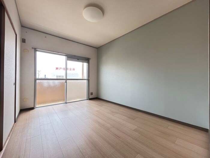 物件内観写真13　(居室)