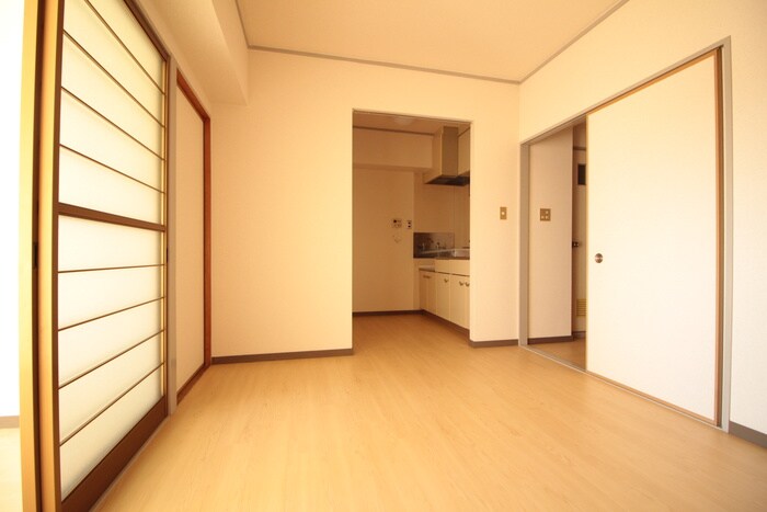 物件内観写真17　(居室)