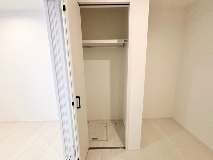 物件内観写真17　(収納)
