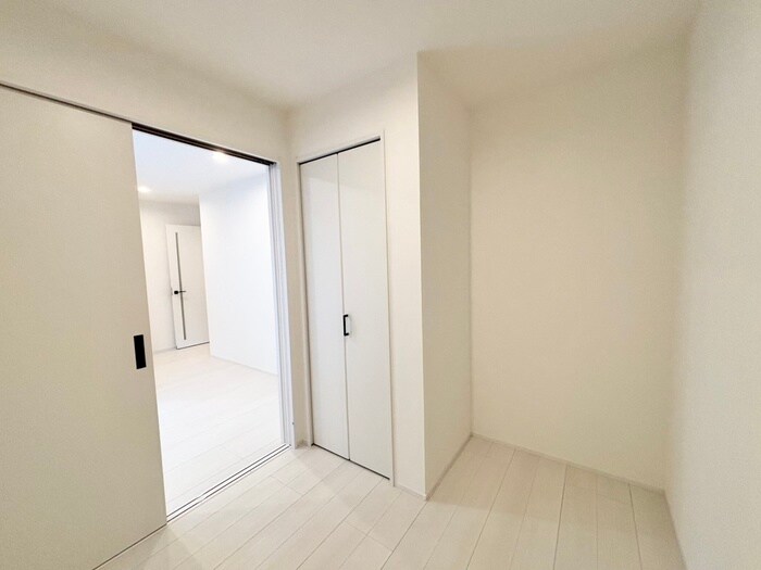 物件内観写真18　(居室)