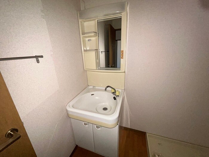 物件内観写真12　(洗面)