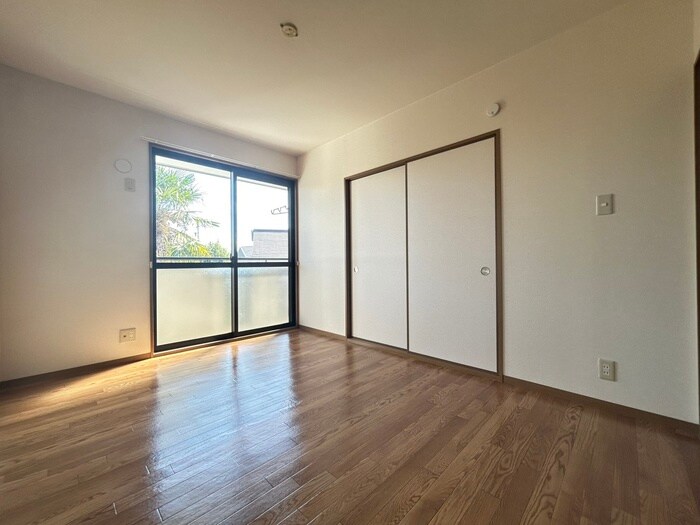 物件内観写真17　(居室)