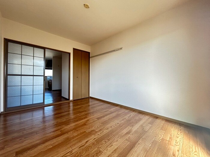 物件内観写真18　(居室)