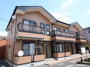 ロイヤルマンション日の出外観写真