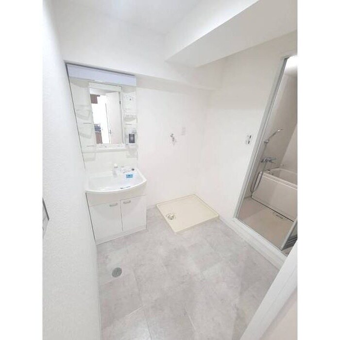 物件内観写真11　(洗面)