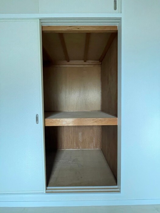 物件内観写真15　(収納)