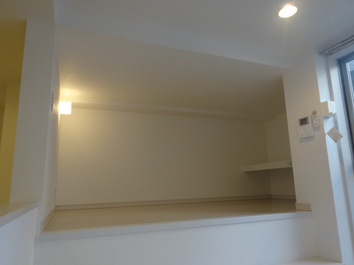 物件内観写真8　(ロフト)