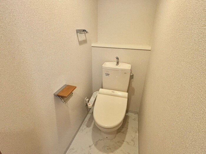 物件内観写真12　(トイレ)