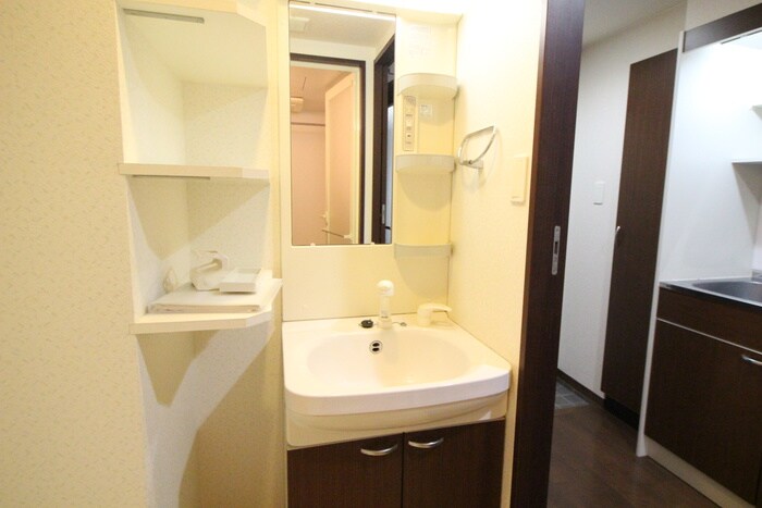 物件内観写真11　(洗面)