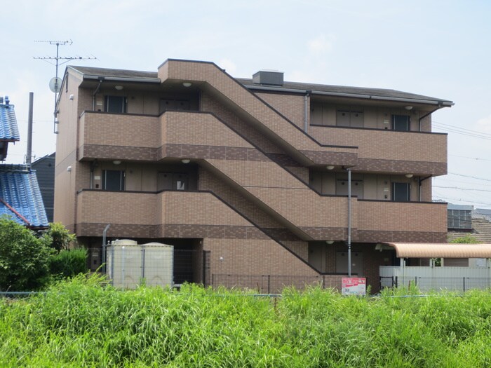 物件外観写真4　(外観写真)