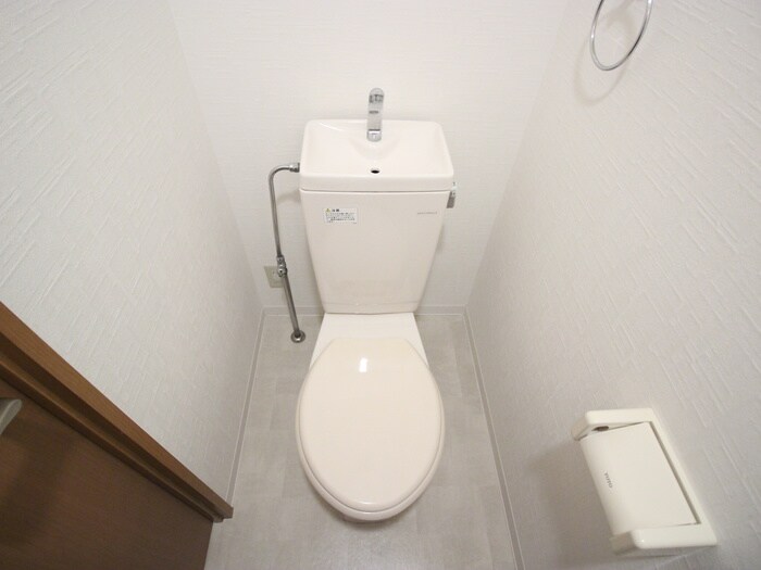 物件内観写真13　(トイレ)