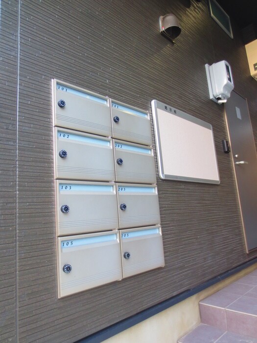 物件外観写真4　(建物設備)