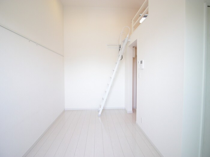 物件内観写真18　(居室)