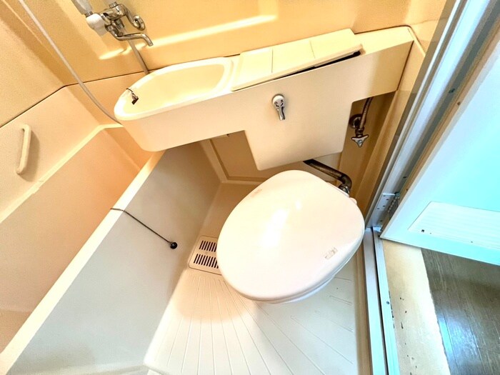 物件内観写真13　(トイレ)