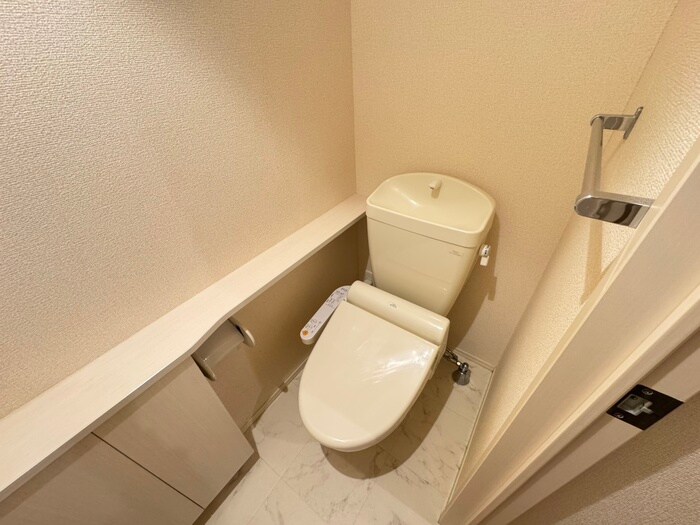 物件内観写真15　(トイレ)