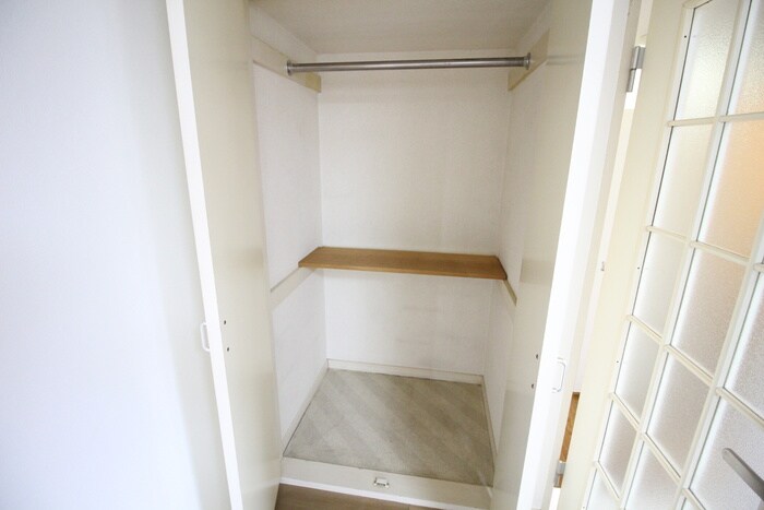物件内観写真16　(収納)