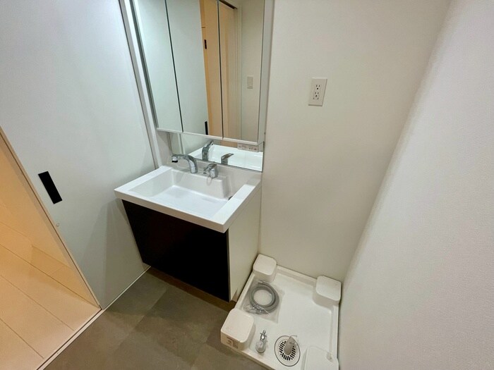 物件内観写真14　(洗面)