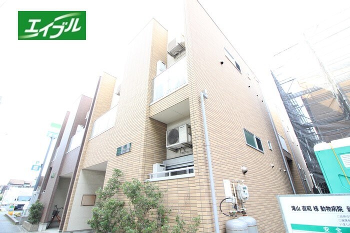 物件外観写真1　(外観写真)