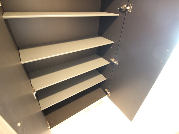 物件内観写真18　(靴箱)