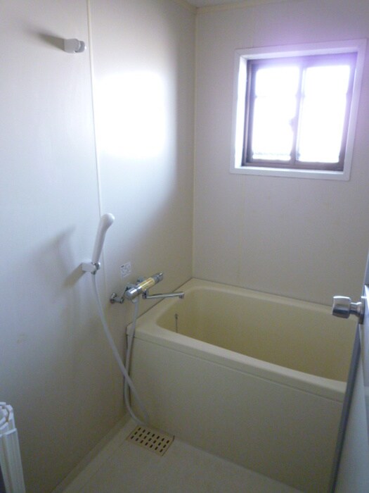 物件内観写真10　(バス／シャワールーム等)