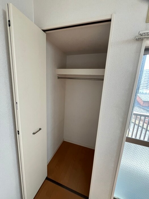 物件内観写真11　(収納)