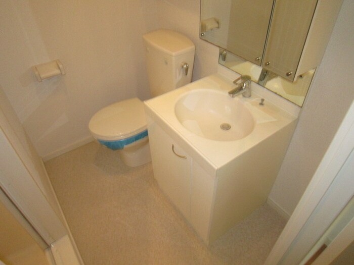 物件内観写真14　(洗面)