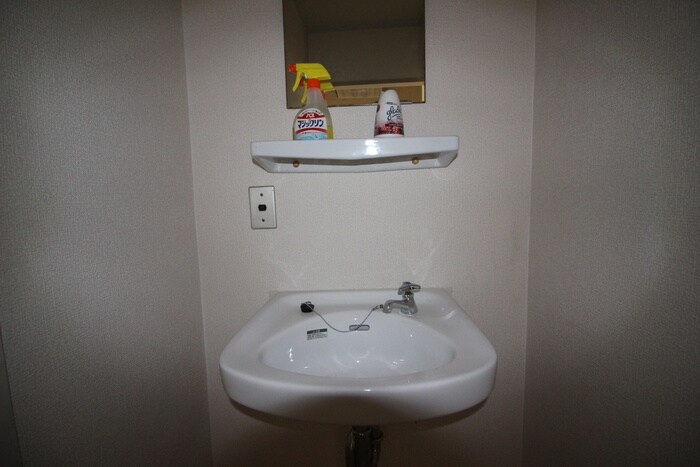 物件内観写真12　(洗面)