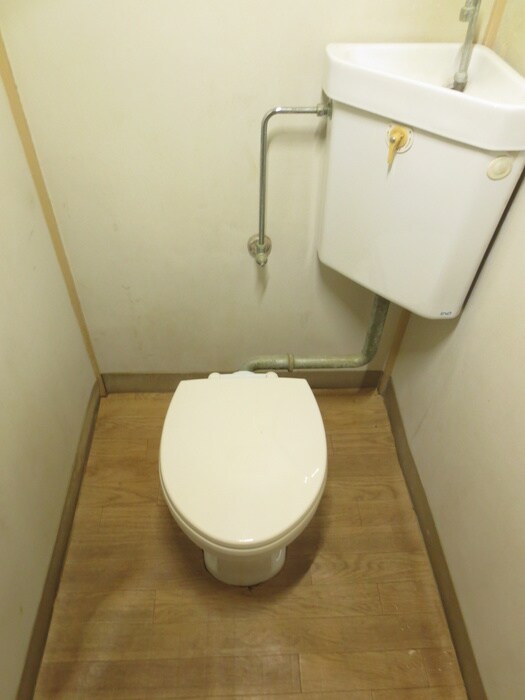 物件内観写真16　(トイレ)